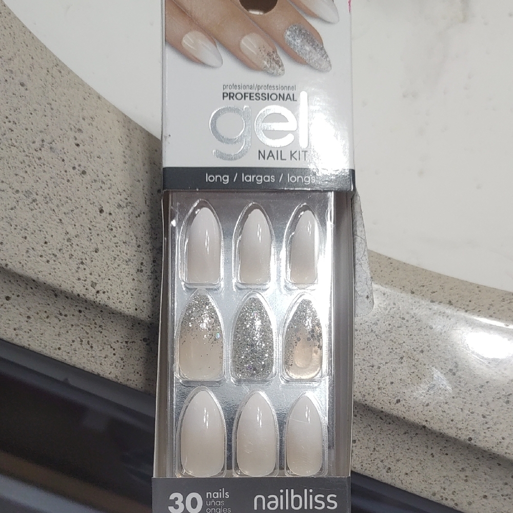 Bliss Gel Nail Kit - Silver and White